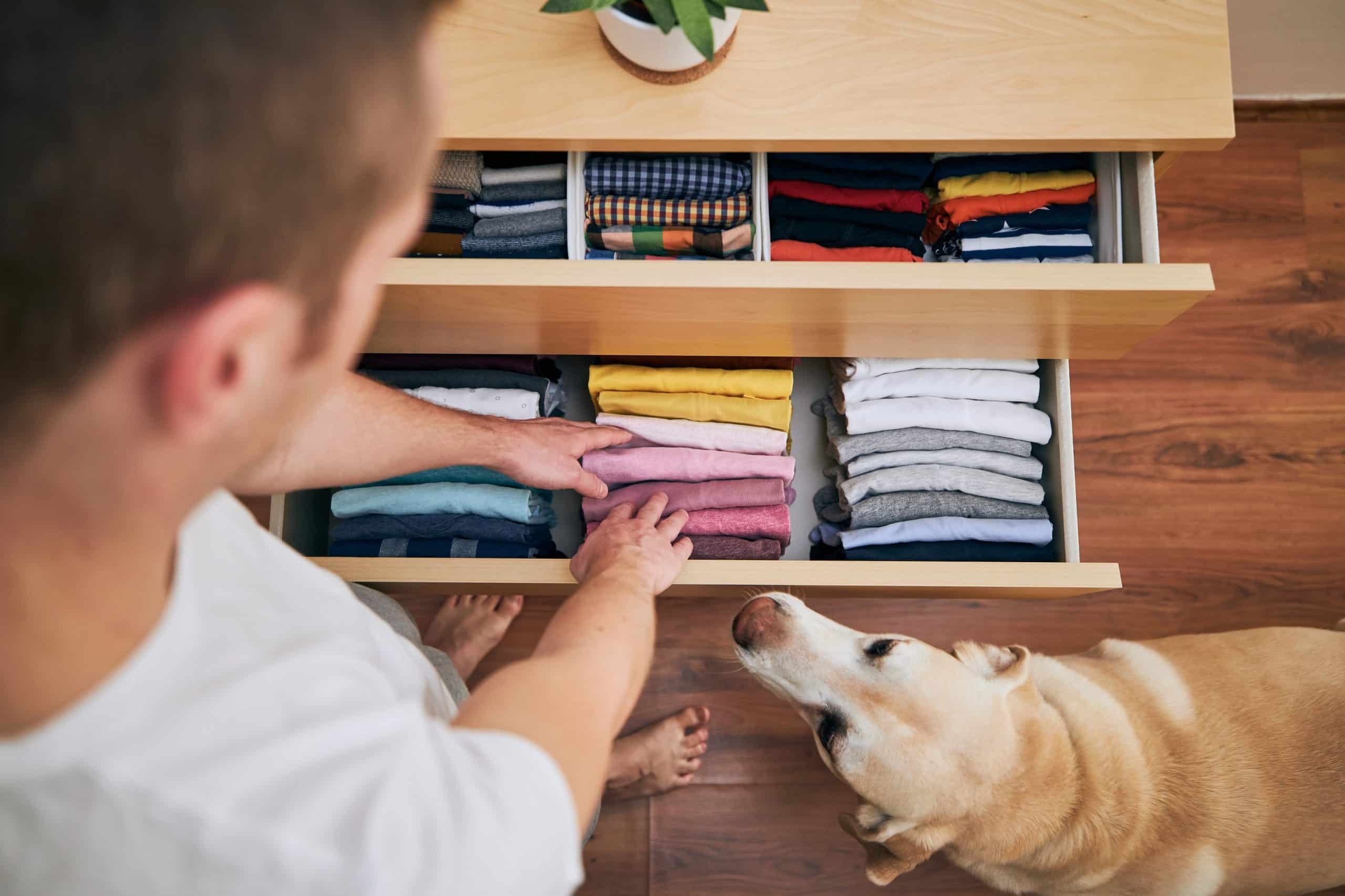 Risparmiare spazio cambiando il metodo di piegatura dei vestiti