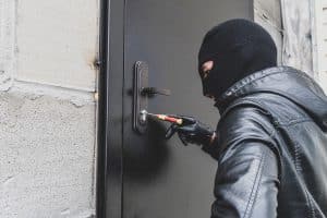 tipo di chiave di casa facile da scassinare dai ladri